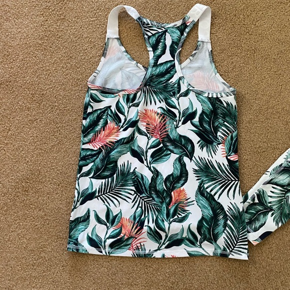 Tropical Workout Set - Picture 4 of 6